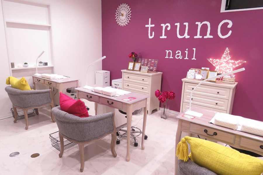 trunc nail 万代店