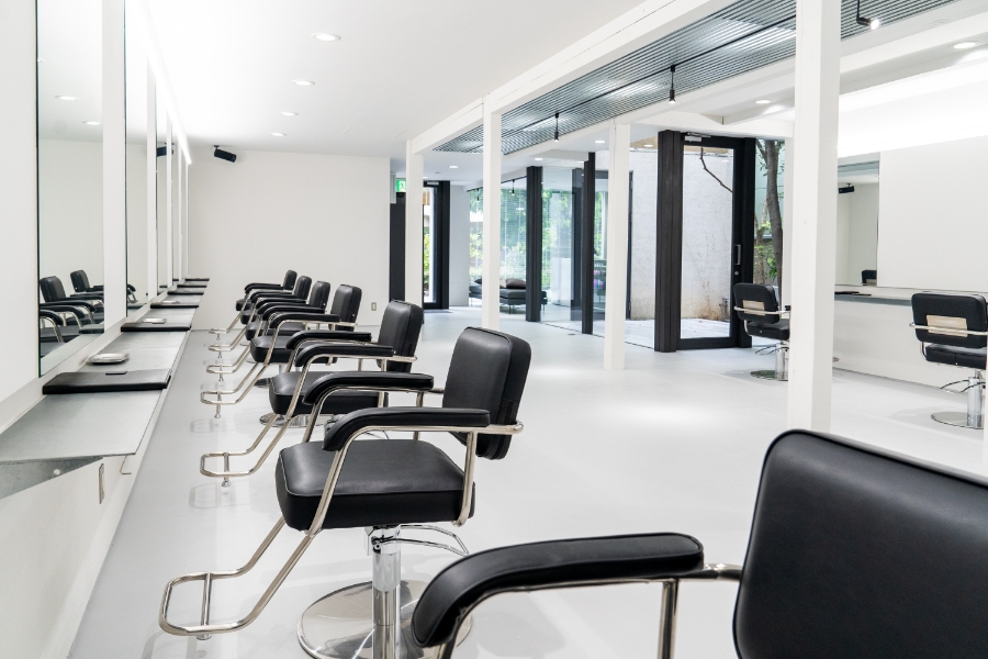LIMLESS by cinq